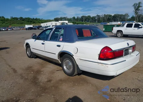 2001 Mercury Grand Marquis Ls z USA, uszkodzony, nr VIN 2MEFM75W01X626802